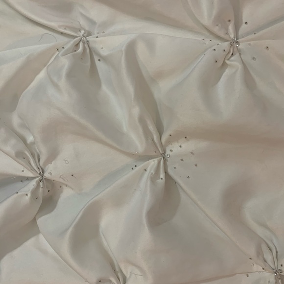 White Ruffled Dress - Picture 6 of 6